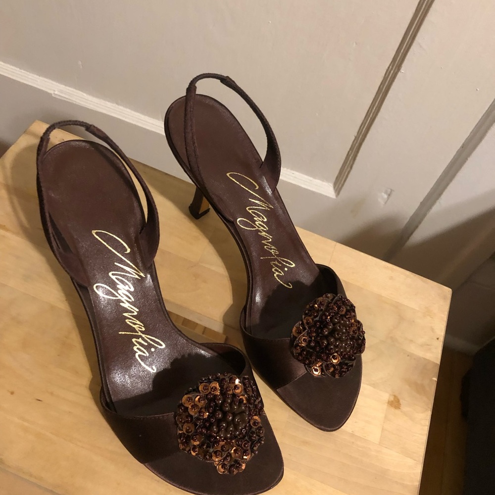 Vintage (2005) Magnolia Dark Brown Heels with Floral Embellishment